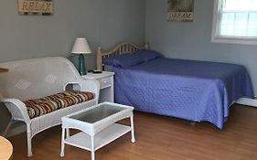 Sandcastle Inn & Motel